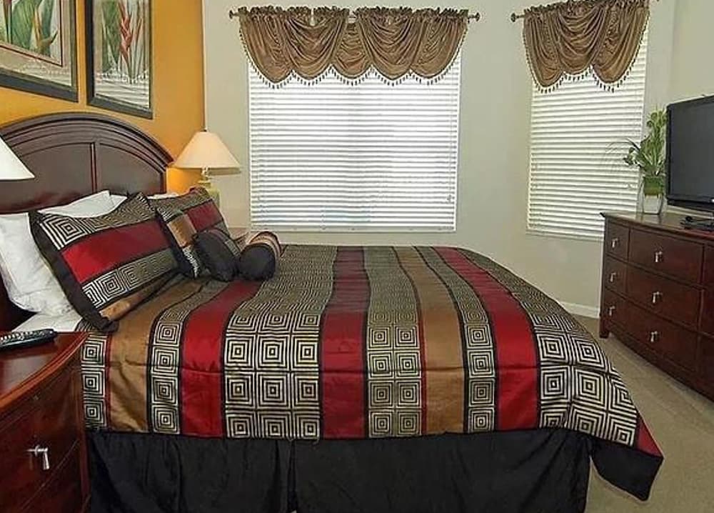 Waldo s Hideout 5BR Home Near Disney w Pool