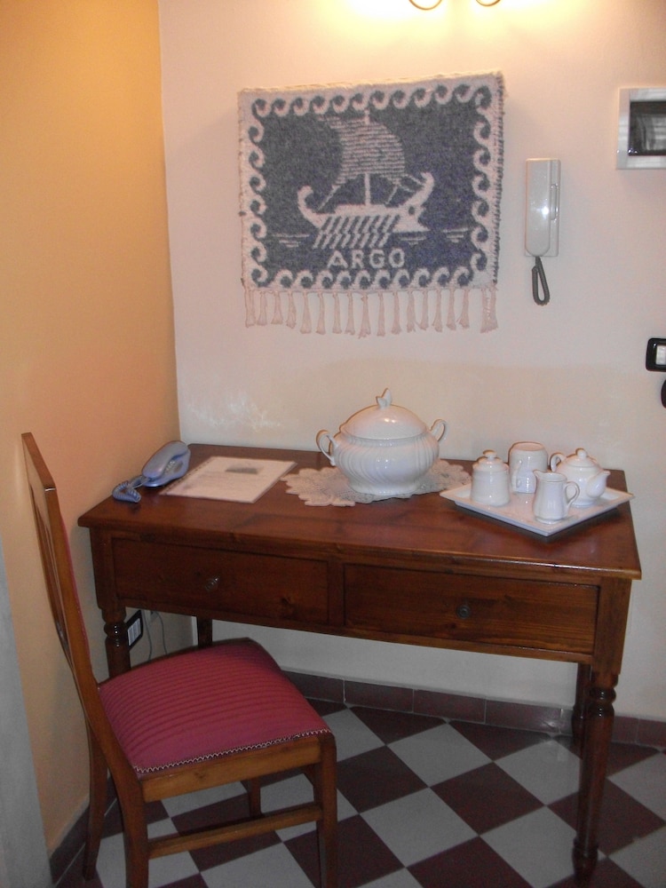 Photo 43