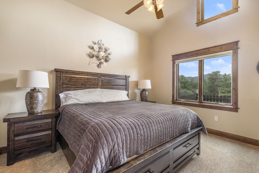 Twin Pines -- Ev 6123 3 Bedroom Townhouse by RedAwning - Property Image 27