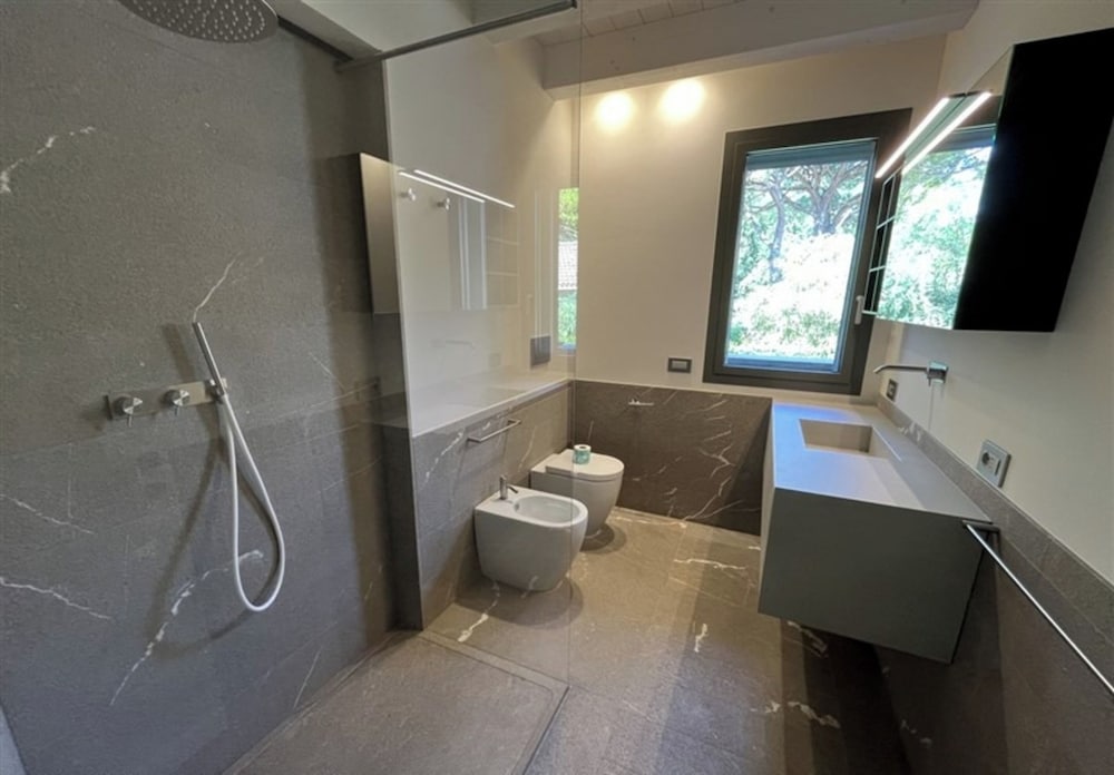 Spacious, Comfortable and Recently Renovated Single Villa in Lignano Riviera