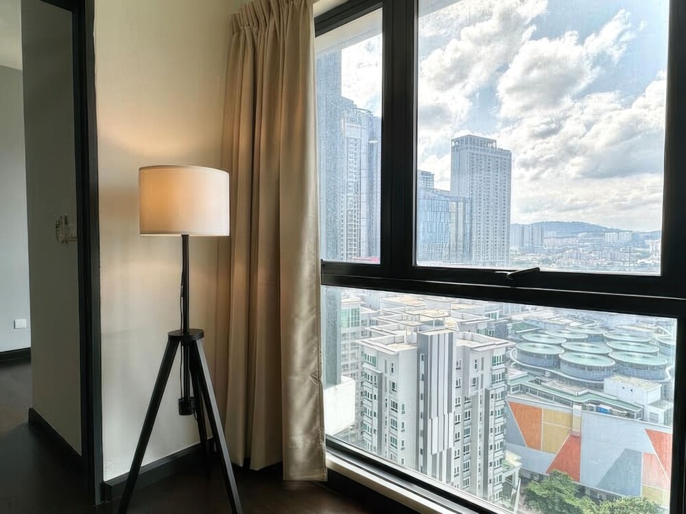 Staycation V Residence - Sunway Velocity