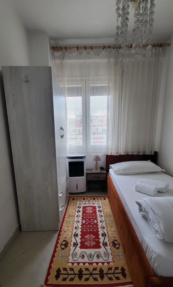 Isabel Rooms & Apartments