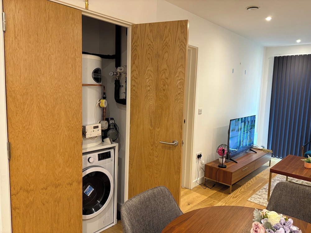 Cozy Birmingham Apartment for Two