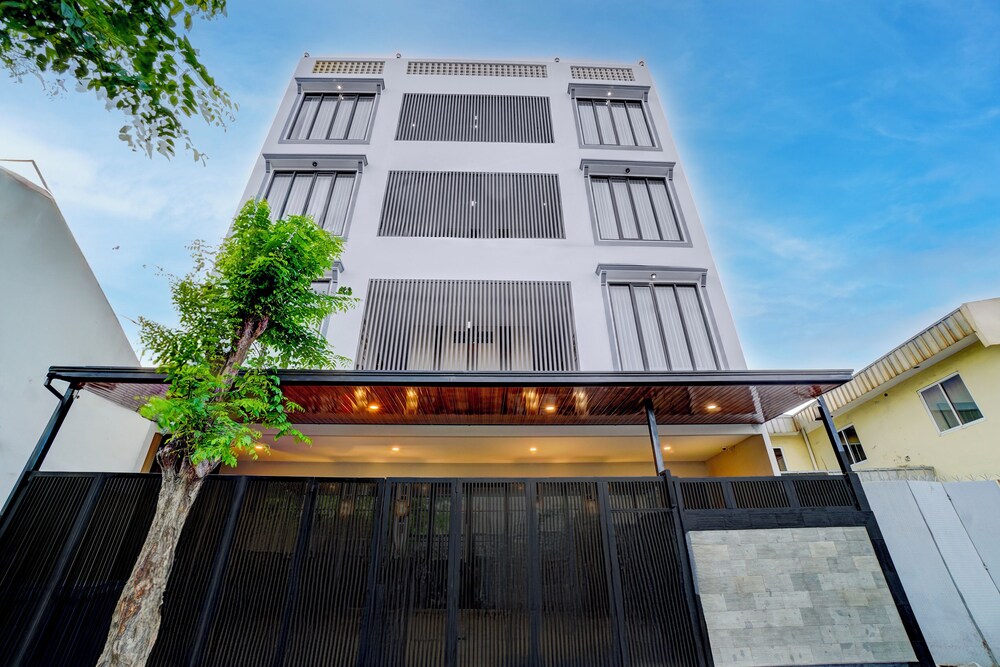 Collection O TJ Brother Cengkareng