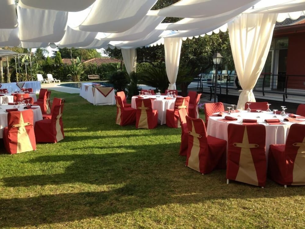 meeting & event spaces
