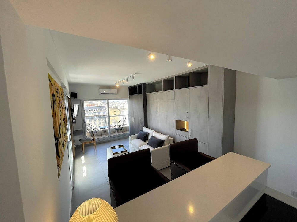 Fantastic Studio With Balcony Pool
