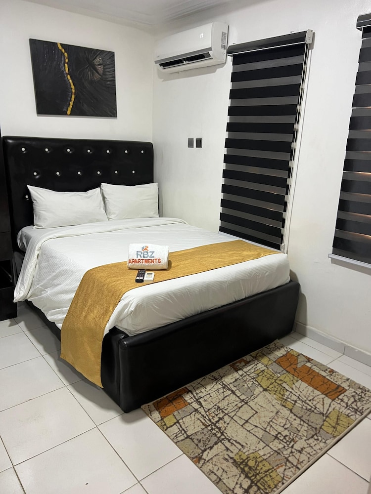 RBZ Apartments