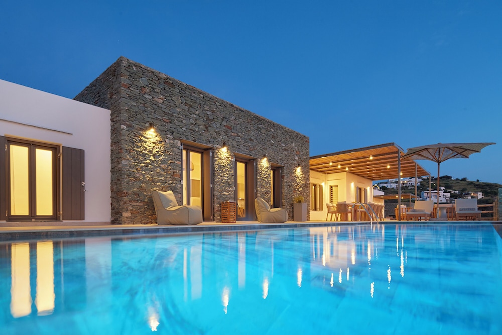 Mythic Villa