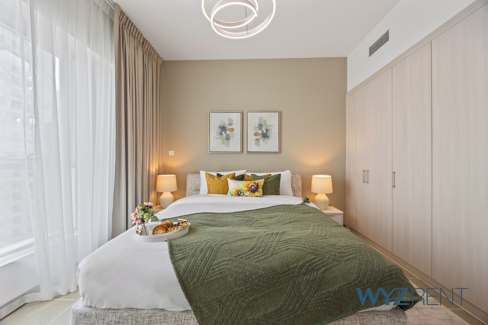 Aegean Charm 2BR Sulafa Tower Marina