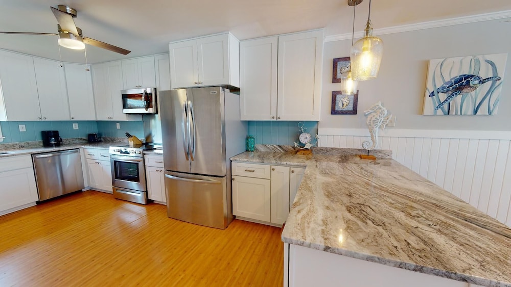 The Island Star by Tybee Vacation Rentals