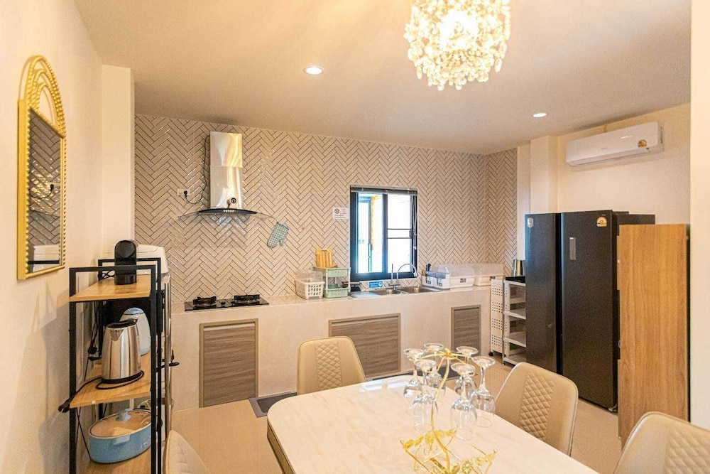 LidaPoolVilla ChiangMai