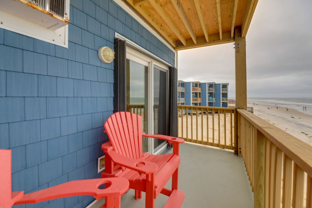 Oceanfront North Topsail Beach Vacation Rental! view 5