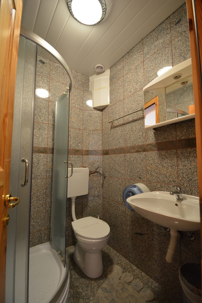 Photo 31
