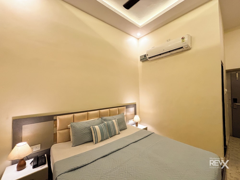 Hotel Diamond Palace