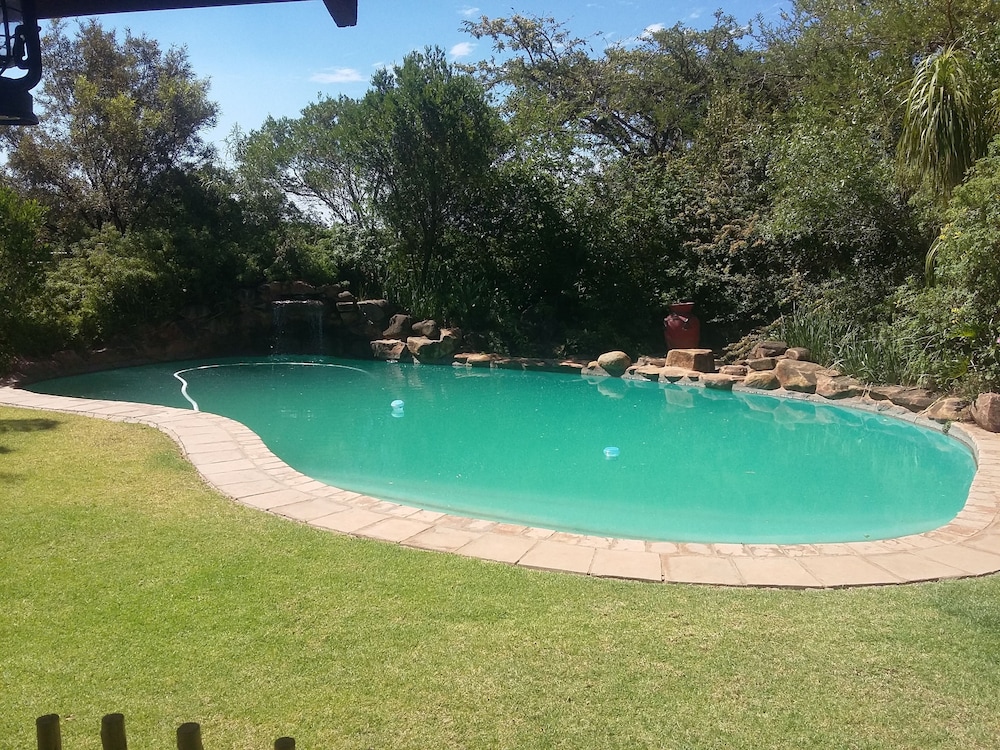 La Vue Guest Lodge and Function Venue