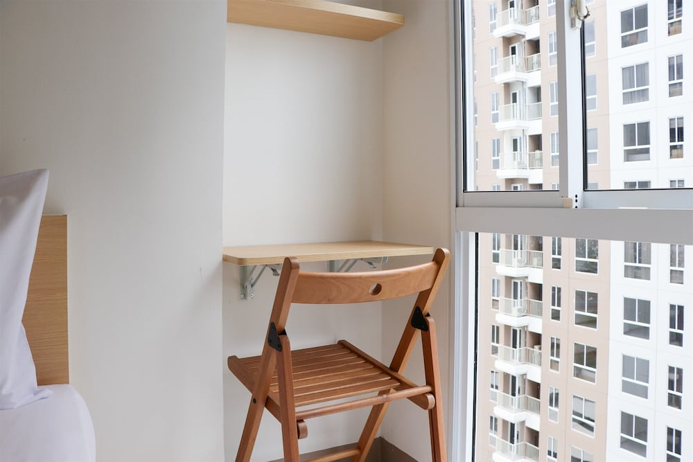 Simple And Cozy Studio Tokyo Riverside Pik 2 Apartment view 3