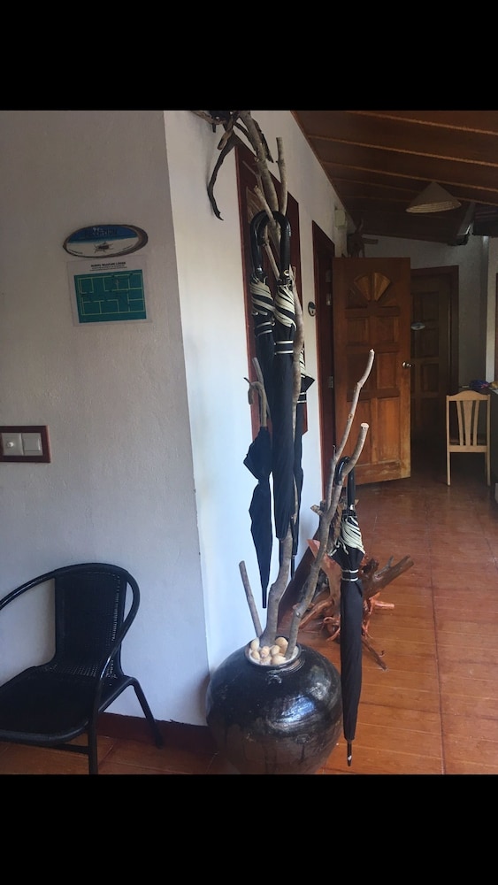 Hudhu Raakani Lodge