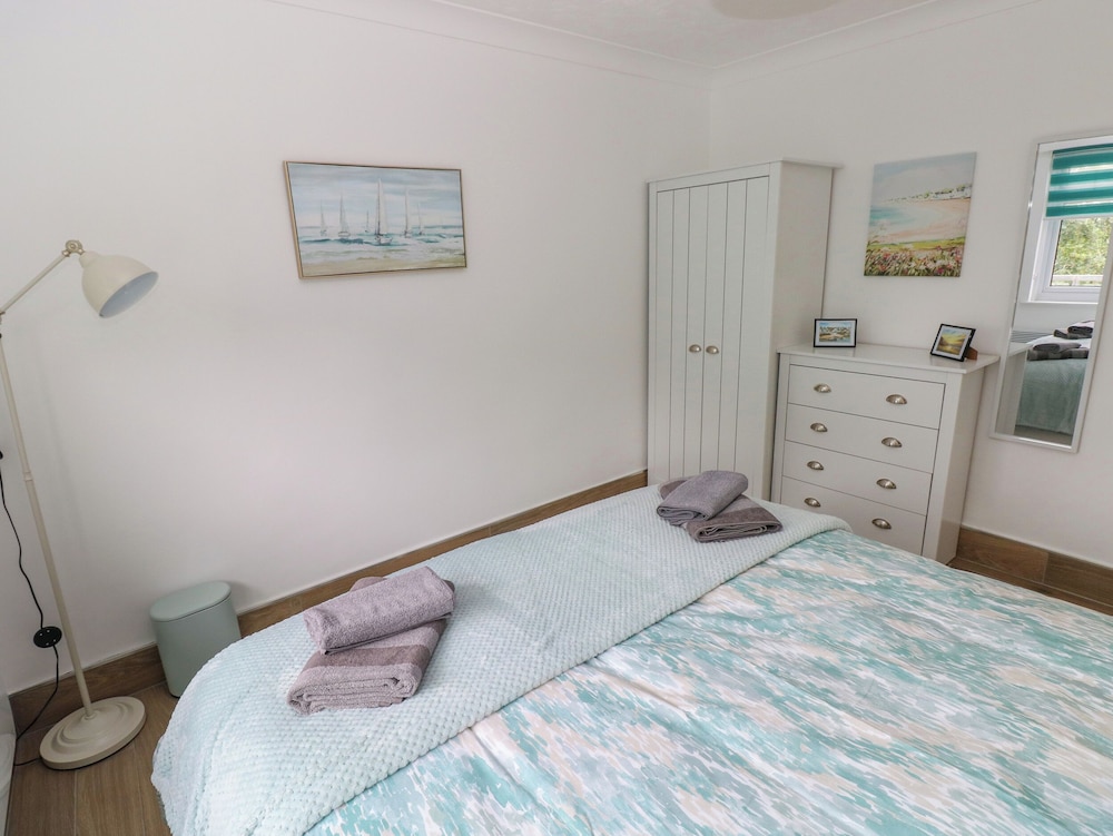 34 Croft Court