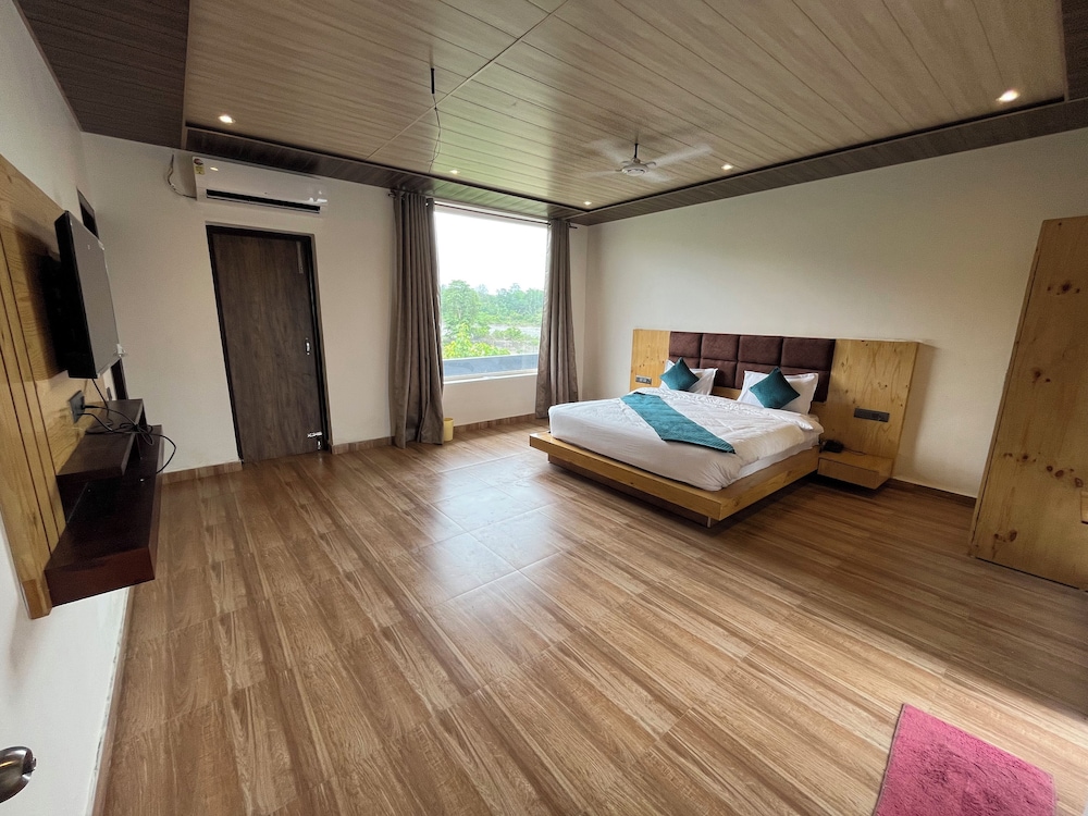 River Home Stay