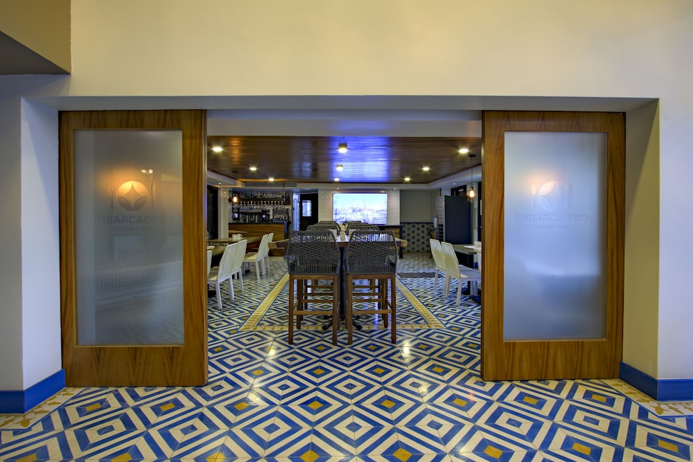 Ensenada Vacations - Hotel La Pinta - Property Image 20