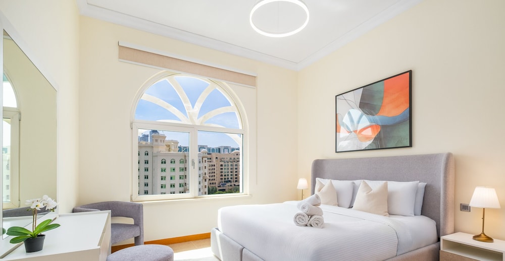 LUX The Shoreline Palm Island Suite 2