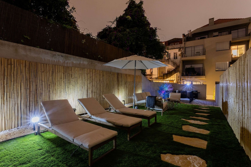 Liiiving in Porto - Pool Paradise Apartment B