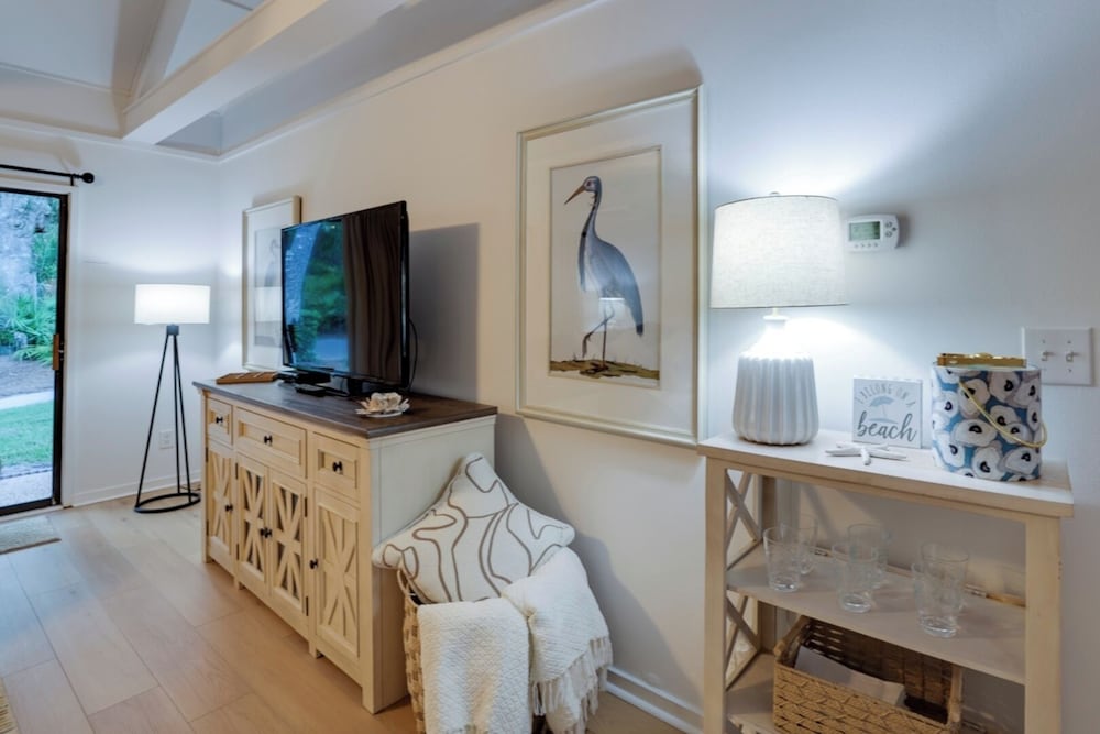 Hilton Head Retreat Gated Villa, Pets OK