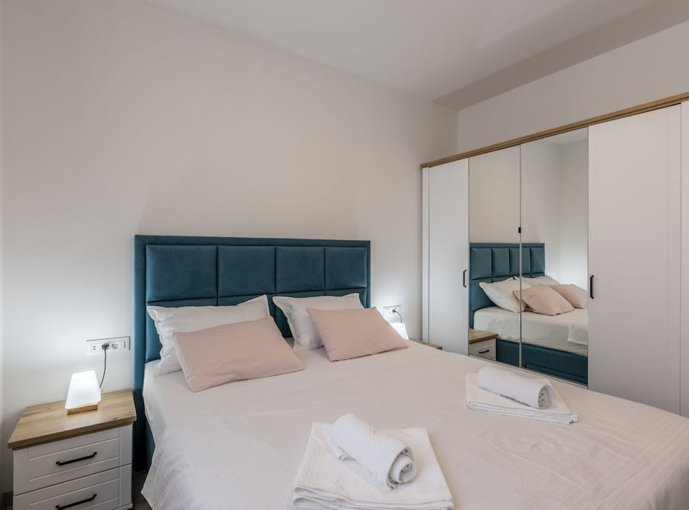 Adriatic Island Sea View Apartments