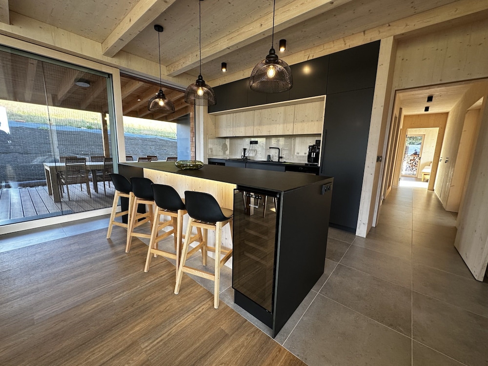 Holiday Home in Roprachtice With Sauna & Jacuzzi