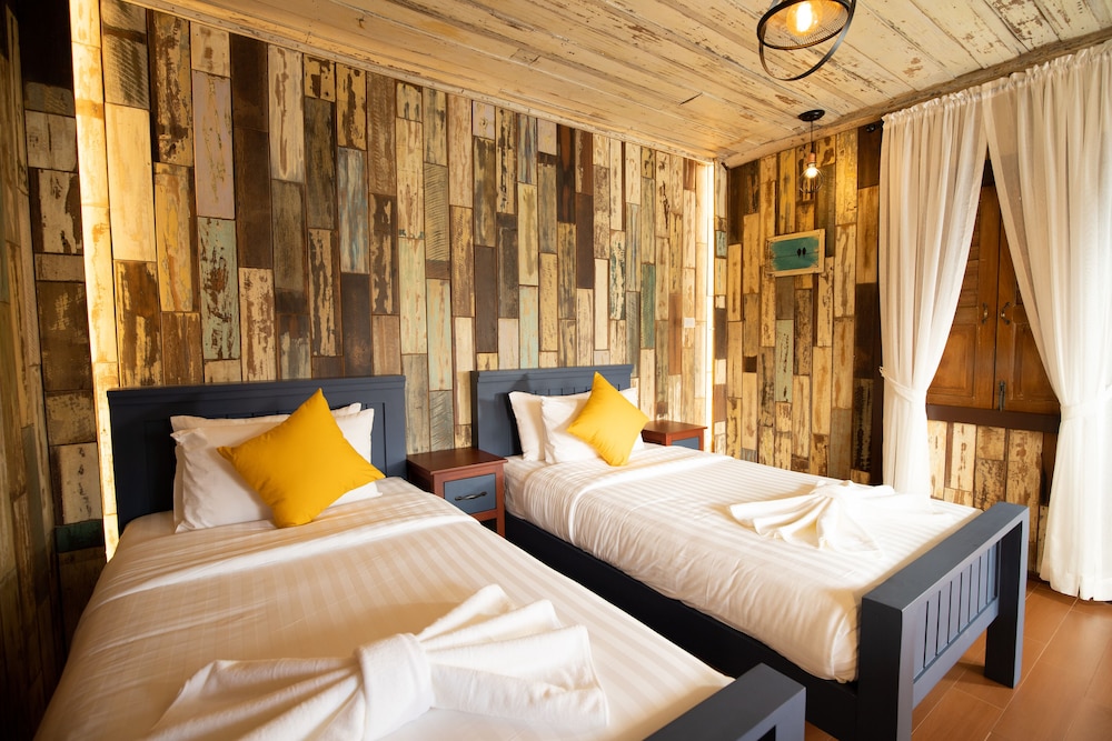 ST Resort