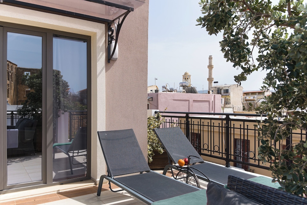 Nival Luxury Suites