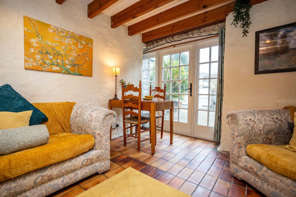 Hall House Estate - 4 Properties- St Florence