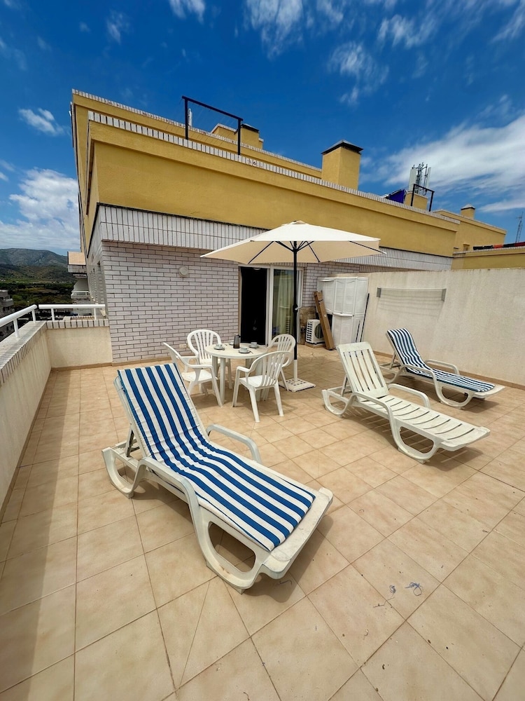 Apt Oropesa Trebol Rentalholidays