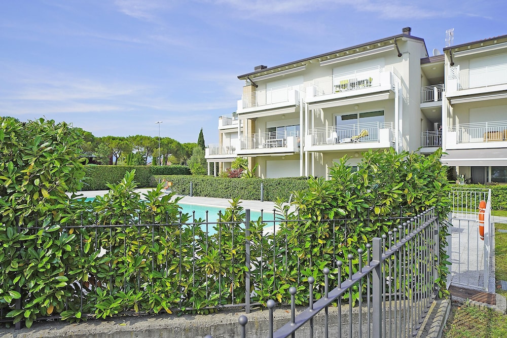 La Castellana Relax in Sirmione view 5