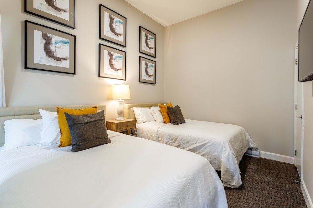 Parc Avenue Lofts