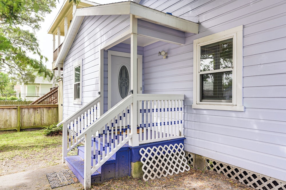Steps to Seawall: Fenced Family Home in Galveston!