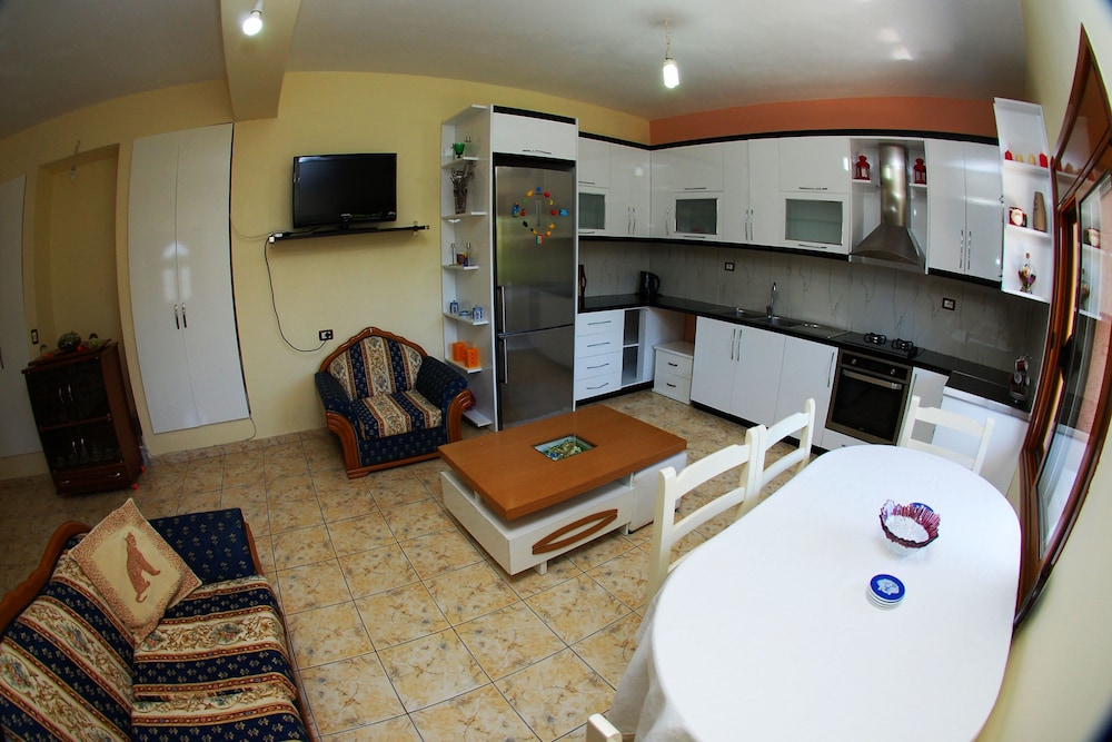 Vila Renato