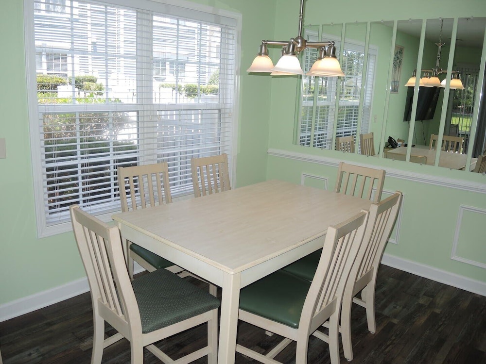 2703 2 Bedroom Villa
