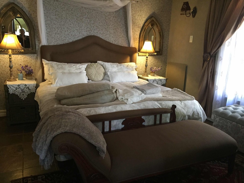 Waterhouse Guest Lodges 202 Lawley Street
