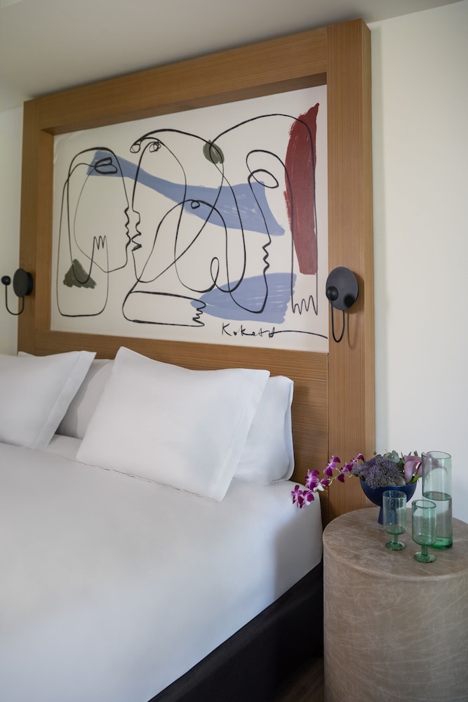 Dan Accadia Hotel