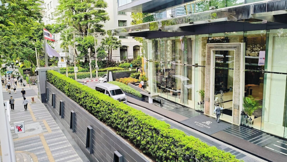 168 Rajdamri Apartment Near Central World
