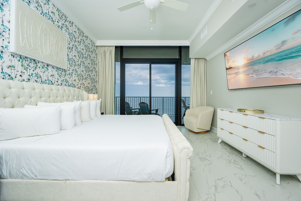Phoenix Gulf Shores Ii 1902 3 Bedroom Condo
