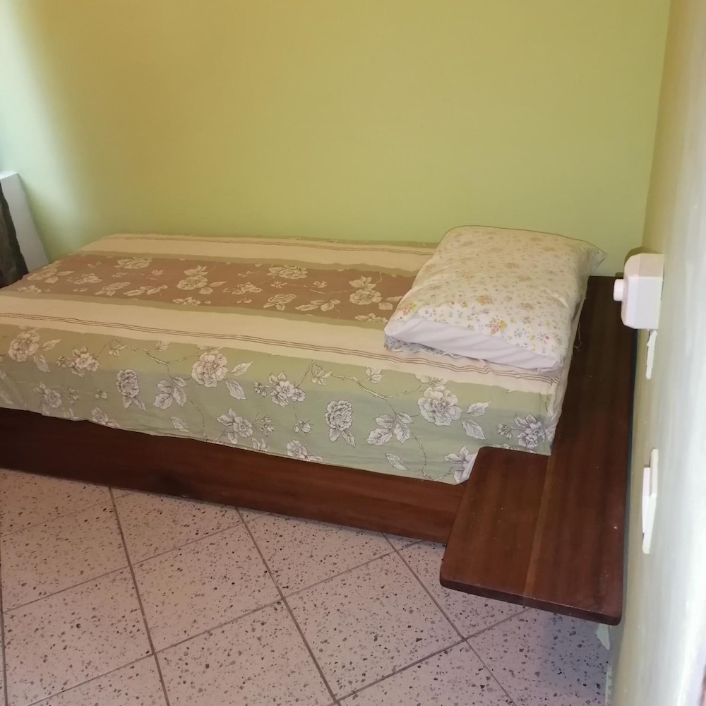 Photo 32