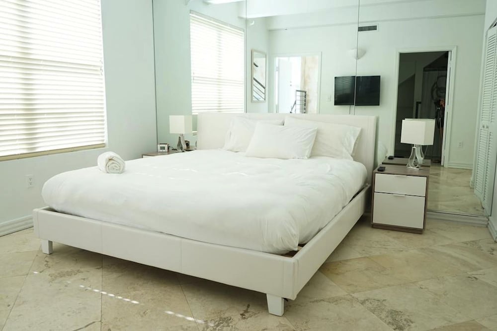 Netherland Apartments by Royal Stays - Image 4