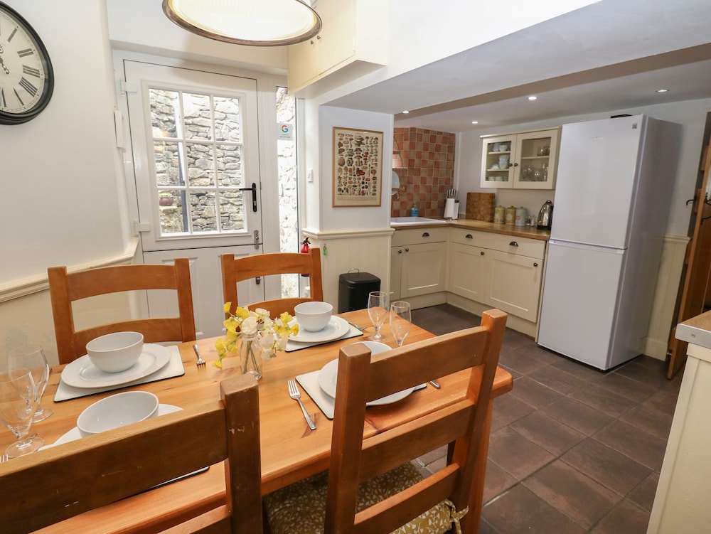 Buttercup Cottage
