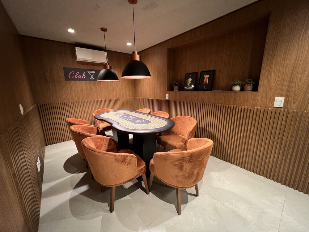 meeting & event spaces