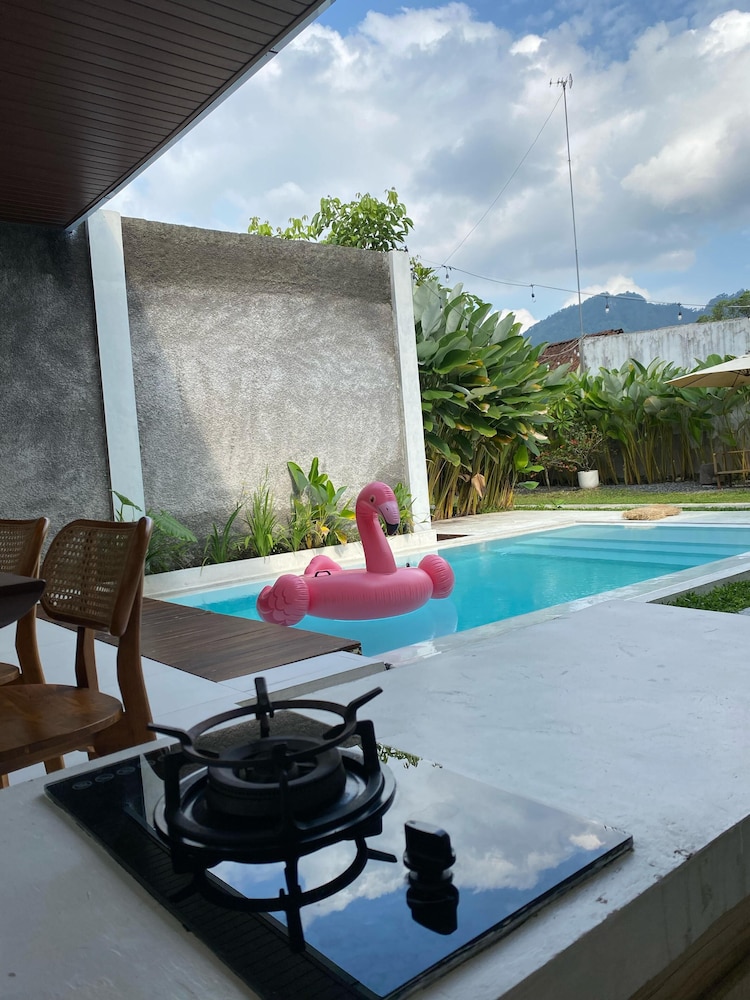 Pinnara Borobudur Private 2 BR Villa