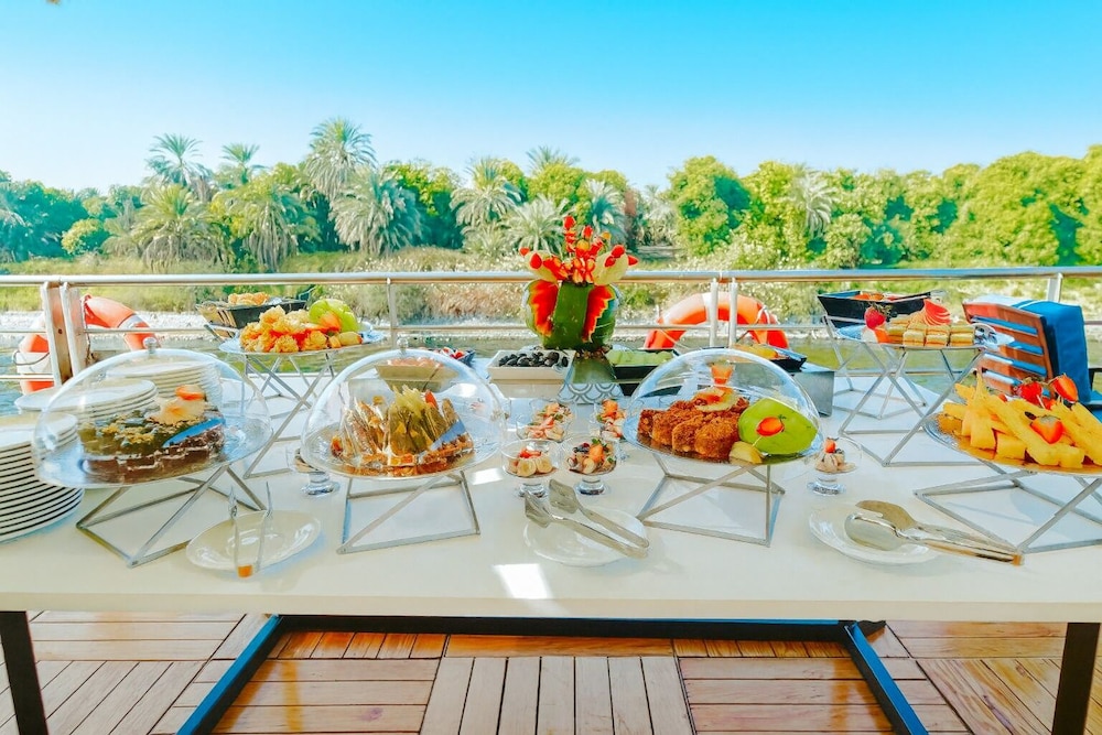 Nile Cruise Magic every Monday from Aswan 3 nights and every Thursday from Luxor 4 nights