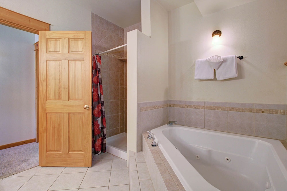 Estes Park Vacation Lodging