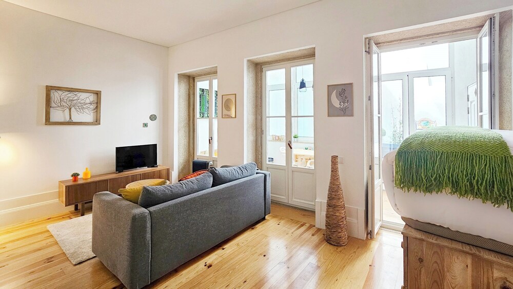 Frs002 Floresold Town: Elegant Studio W/ Patio